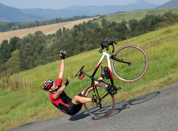 サイクリングを楽しむ上でスピードの出し過ぎは危険です。