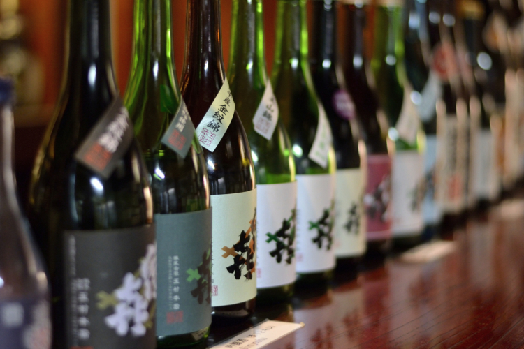 プレミア化で日本酒離れが進むという現状
