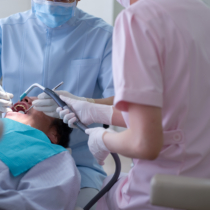 歯科医院の数は現在、全国に7万件ほどもあり